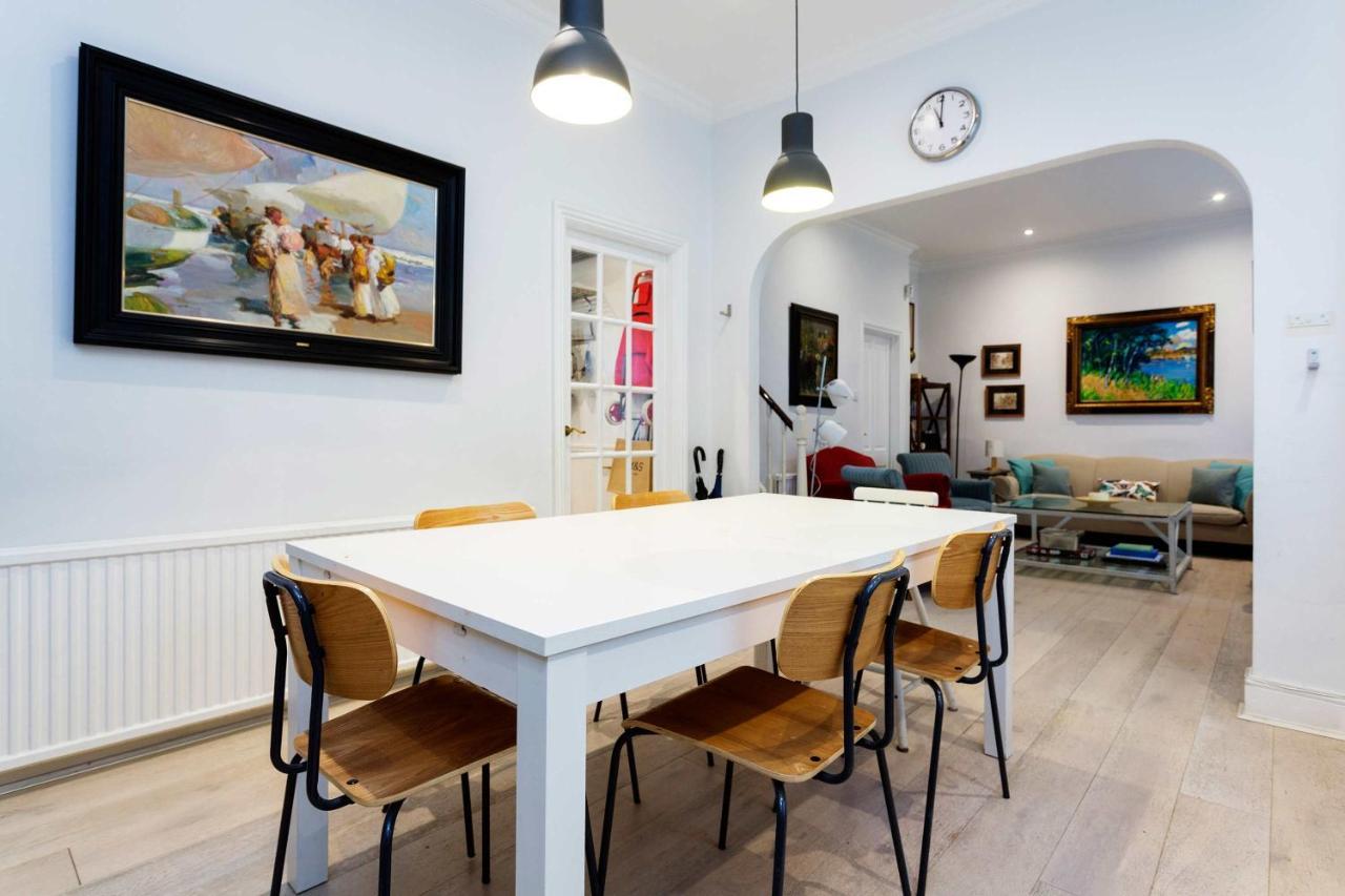 Veeve - A Kensington Mews Villa London Bagian luar foto